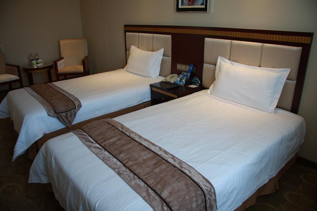 Greentree Inn Guangdong Shantou Chengjiang Road Business Hotel Zewnętrze zdjęcie